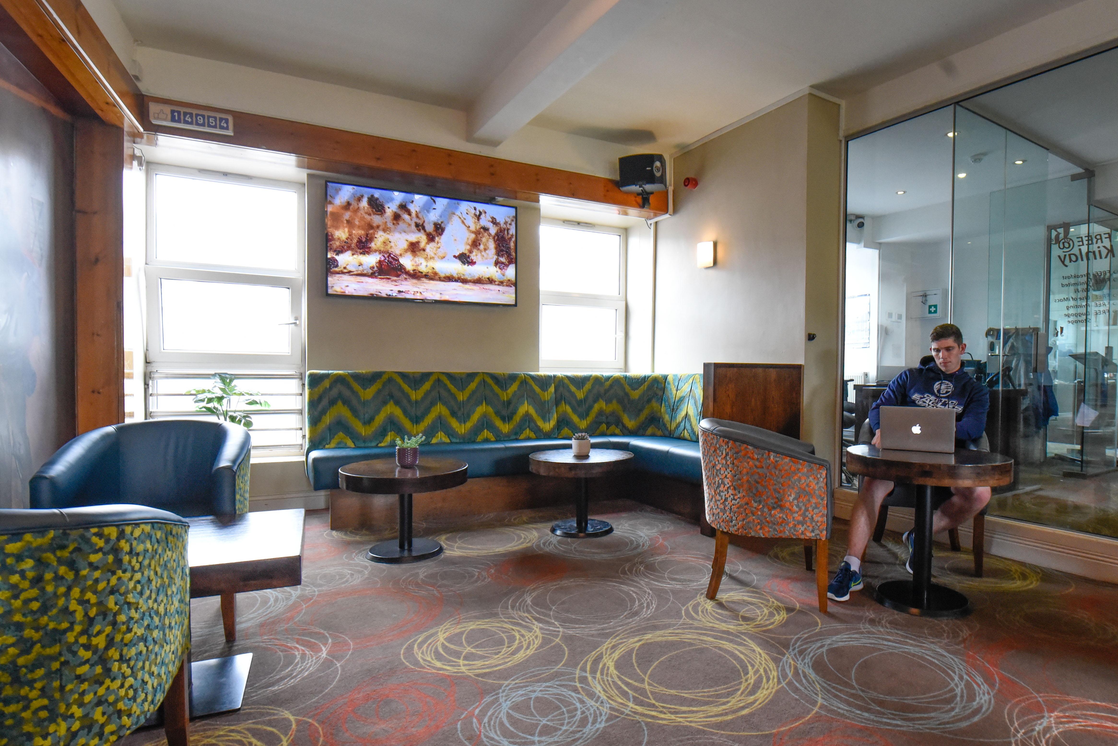 Kinlay Hostel Eyre Square Galway Kültér fotó