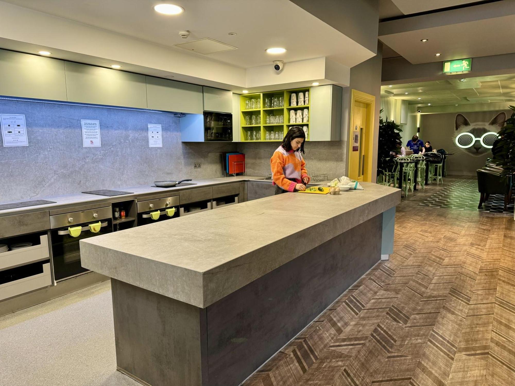 Kinlay Hostel Eyre Square Galway Kültér fotó