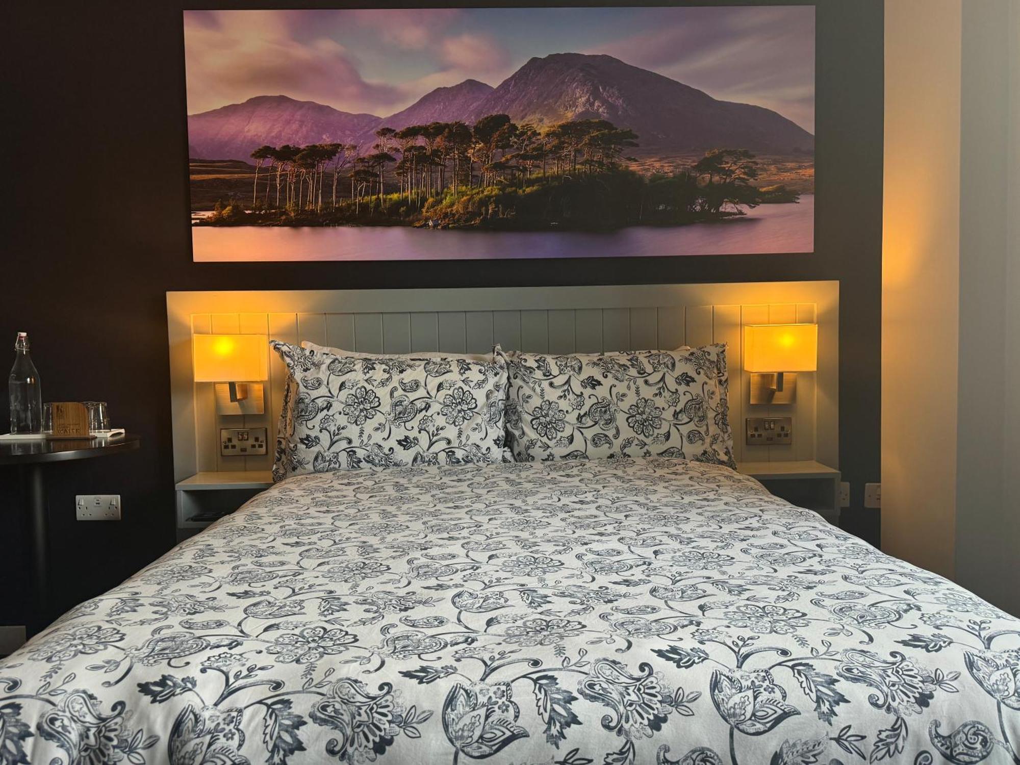 Kinlay Hostel Eyre Square Galway Kültér fotó